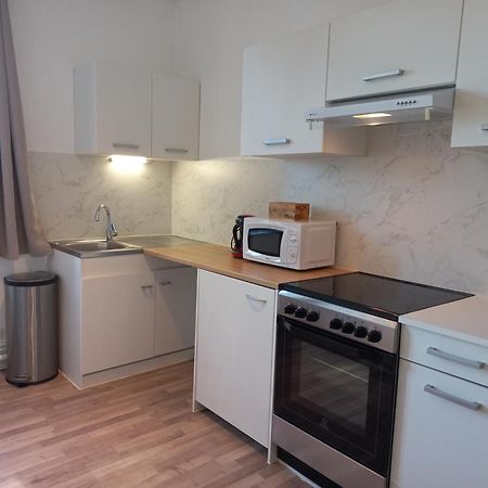 Appartement Les Iris, Au Calme, Proche Du Centre Remiremont Exteriör bild